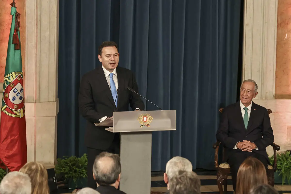 Luís Montenegro já é o primeiro-ministro em funções