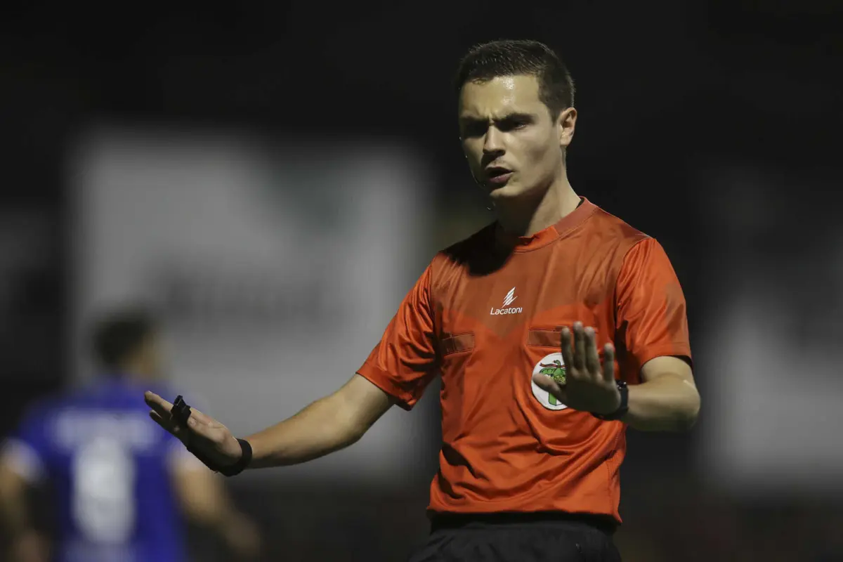 Miguel Fonseca arbitrou o duelo entre V. Guimarães e U. Leiria