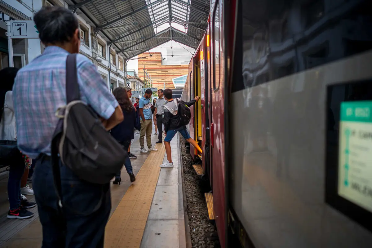 Mais de 727 participantes já apoiaram a queixa