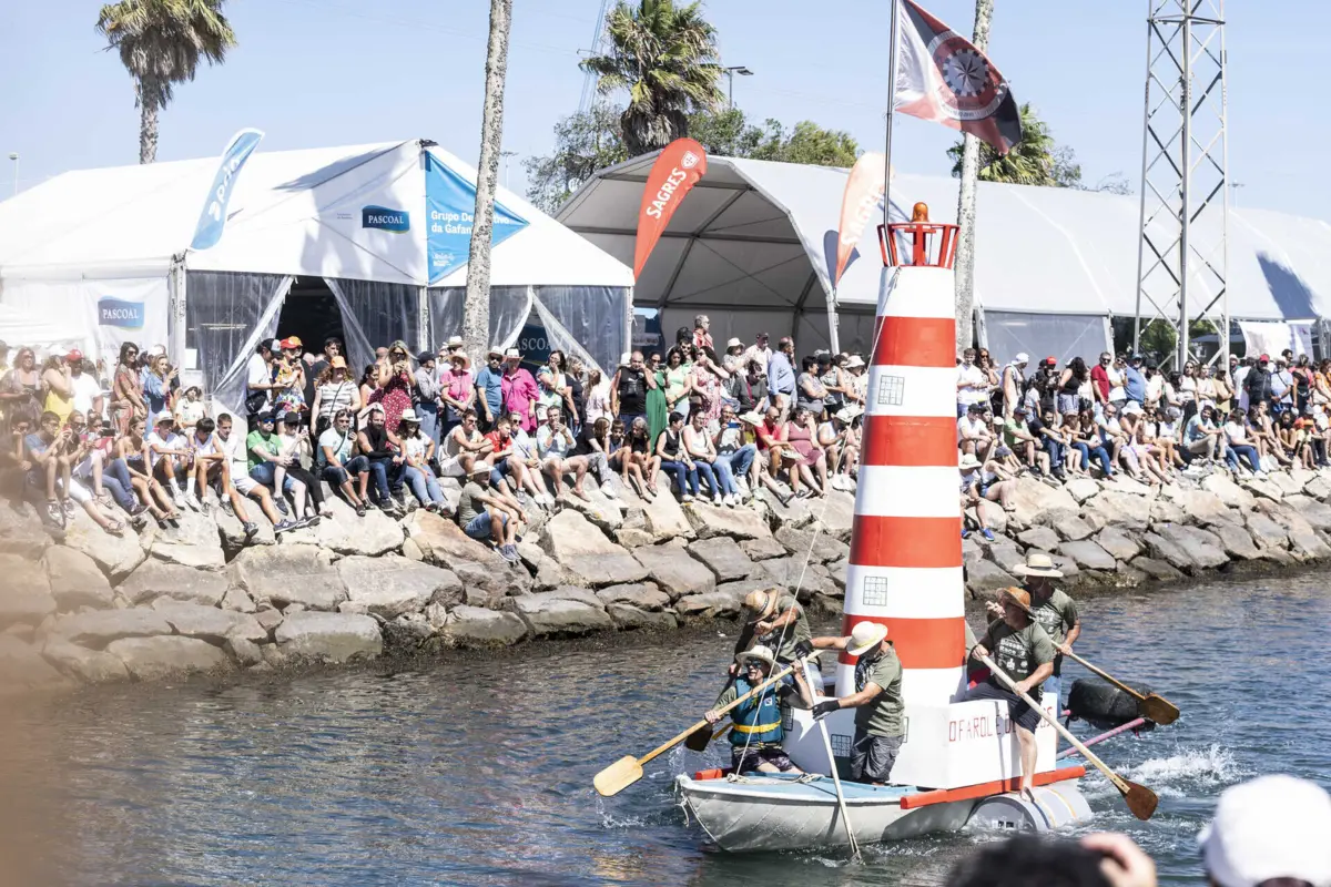 A “corrida mais louca” desfilou pelas águas da ria