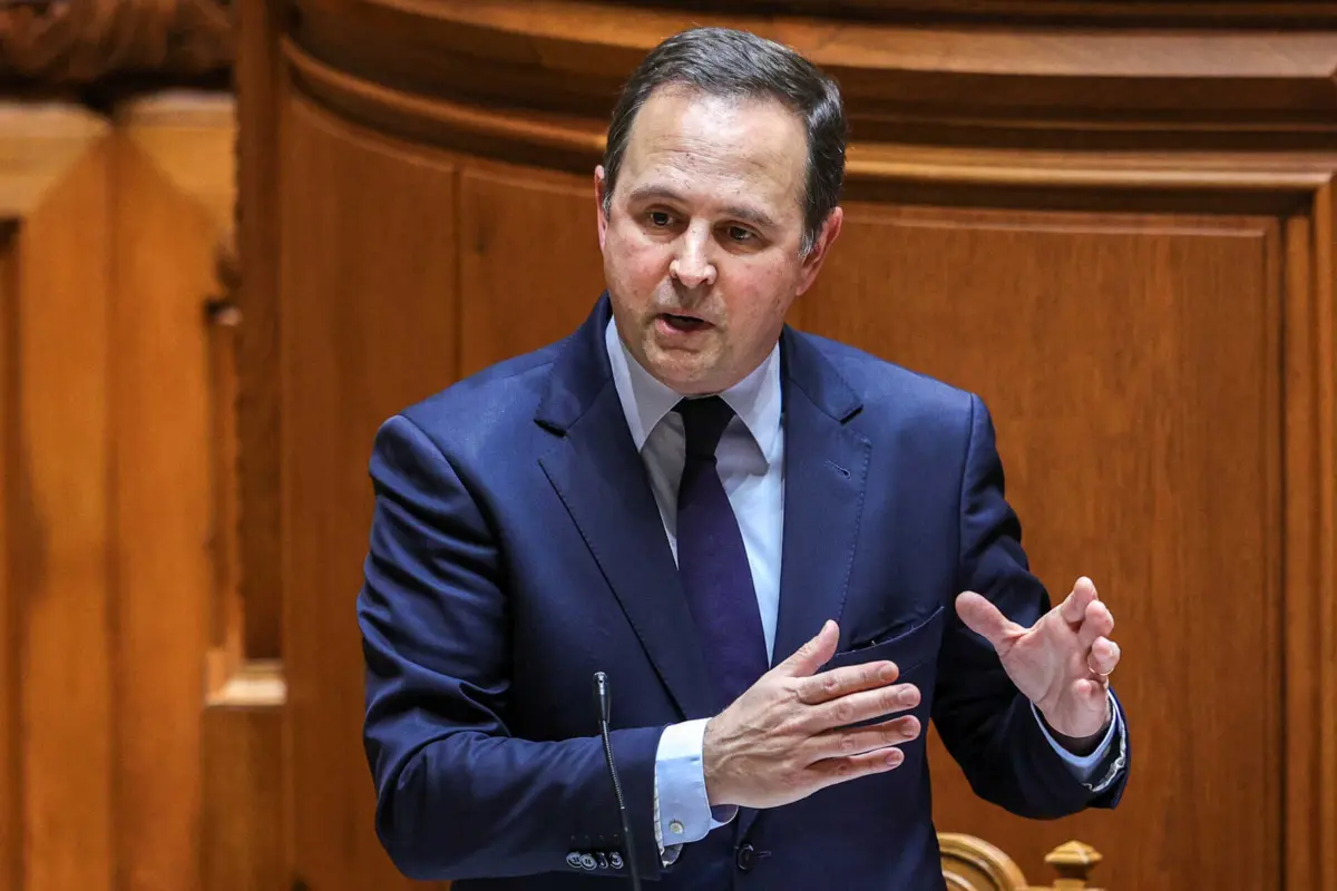 O ministro das Finanças, Fernando Medina