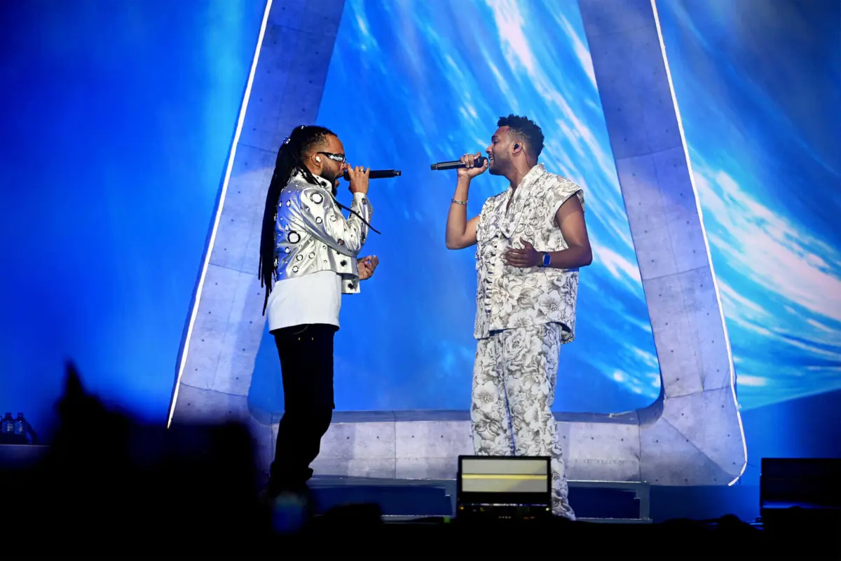 A dupla tem acumulado discos de diamante e sucessos também no estrangeiro