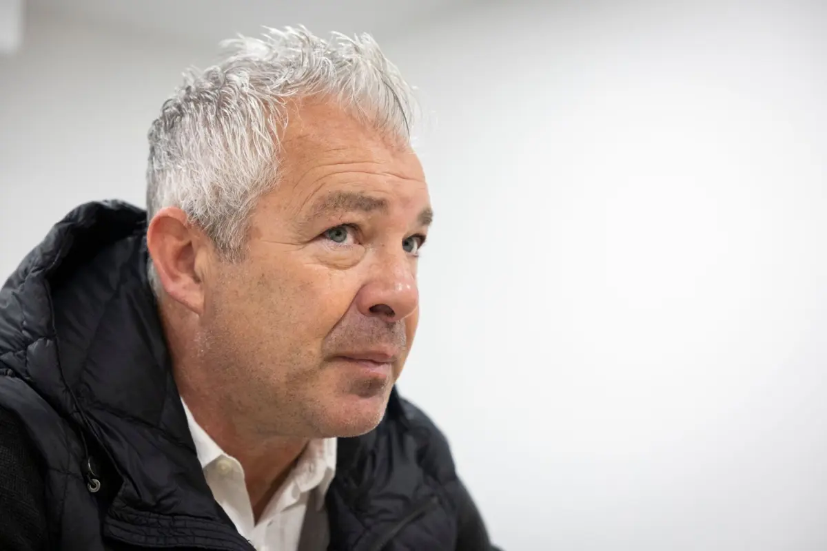 Imagem de contexto do artigo "Perdi um amigo". Presidente da Liga Portugal lamenta morte de Jorge Costa