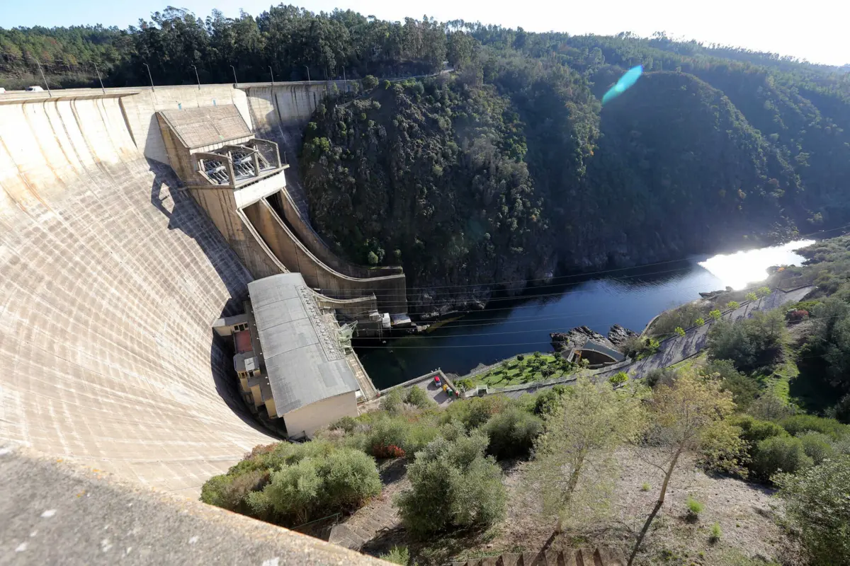 Crimes foram cometidos na zona da Barragem de Castelo de Bode