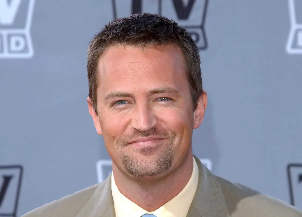 Matthew Perry tinha 54 anos