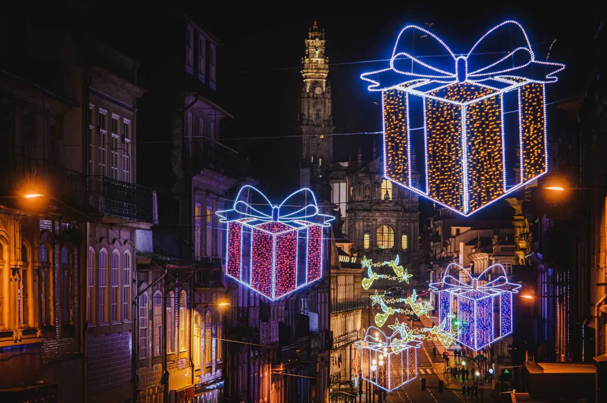 Imagem de contexto do artigo Porto vai ter árvore com mais de 30 metros e 91 ruas com iluminações no Natal