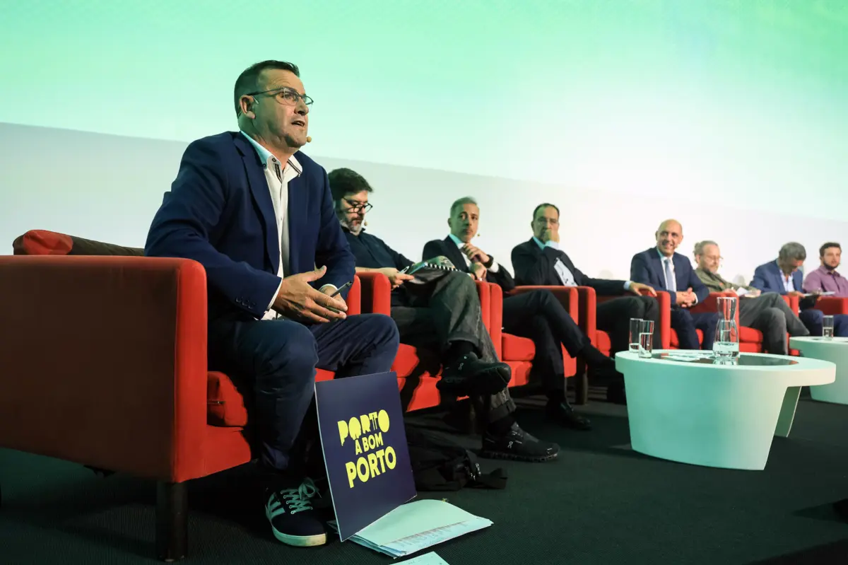 Tino de Rans vai concorrer, pela terceira vez, às presidenciais