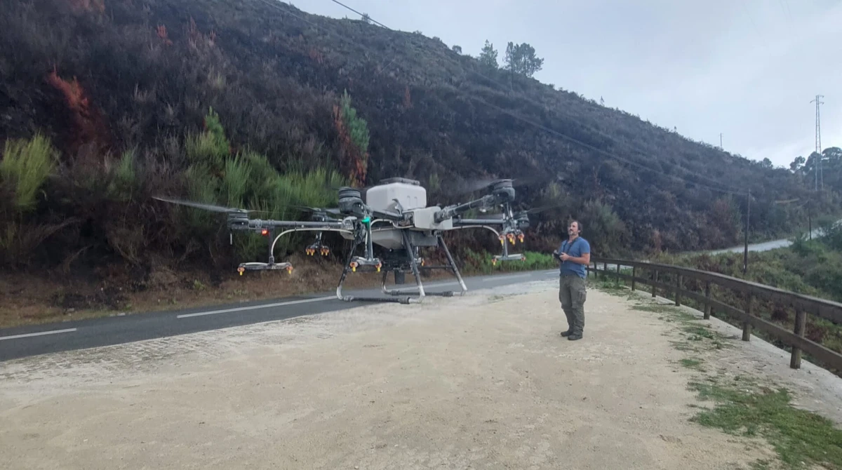 Drone tem capacidade para transportar 70 quilos de sementes