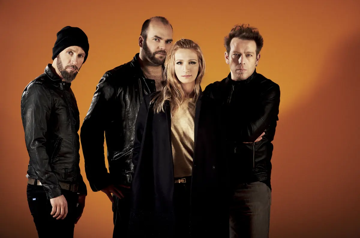"O cancelamento da digressão foi mesmo o último recurso", diz a banda rock Guano Apes, que sublinha estar "profundamente triste"