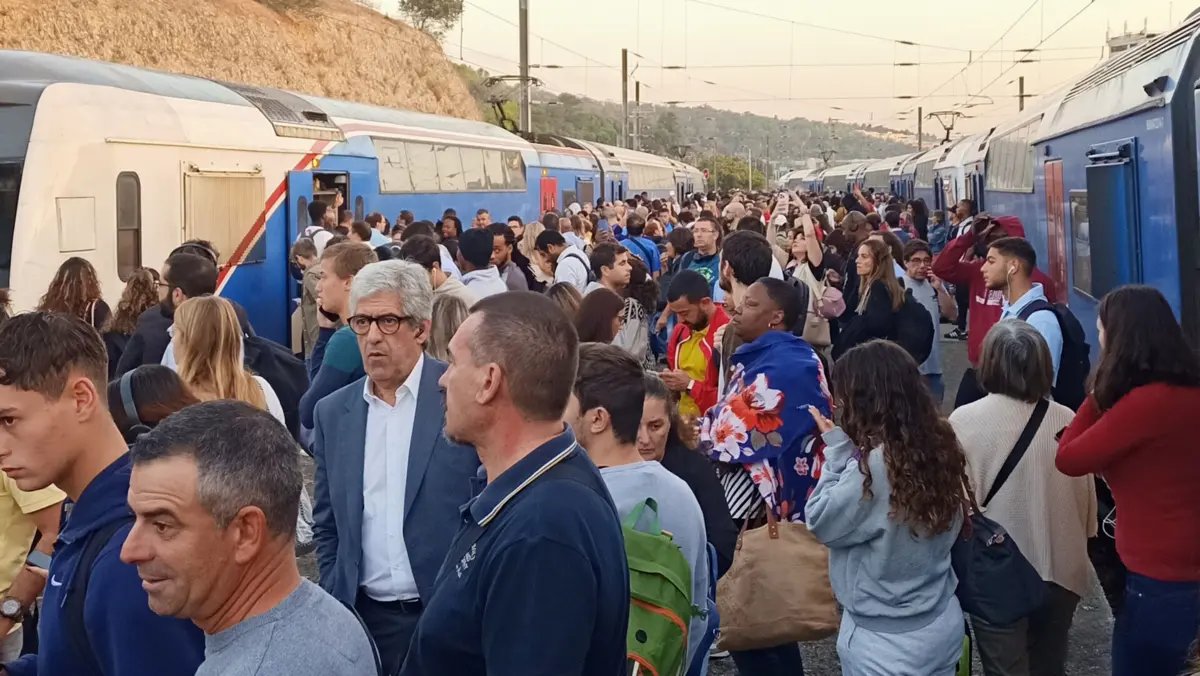 Imagem de contexto do artigo Circulação de comboios da Fertagus retomada nos dois sentidos