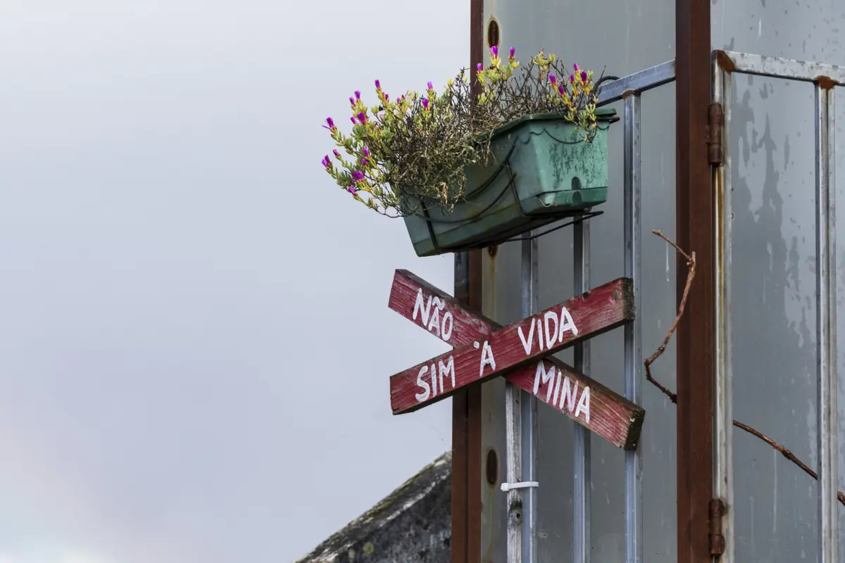 “A Savana e a Montanha” relata a luta, que ainda continua, das gentes de Covas do Barroso, em Trás-os-Montes