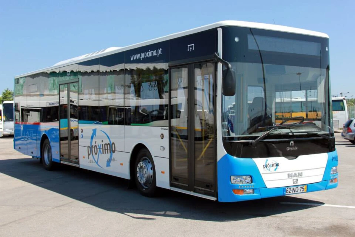 Relação diz que motorista pôs em causa a relação de confiança com a empresa e com os passageiros