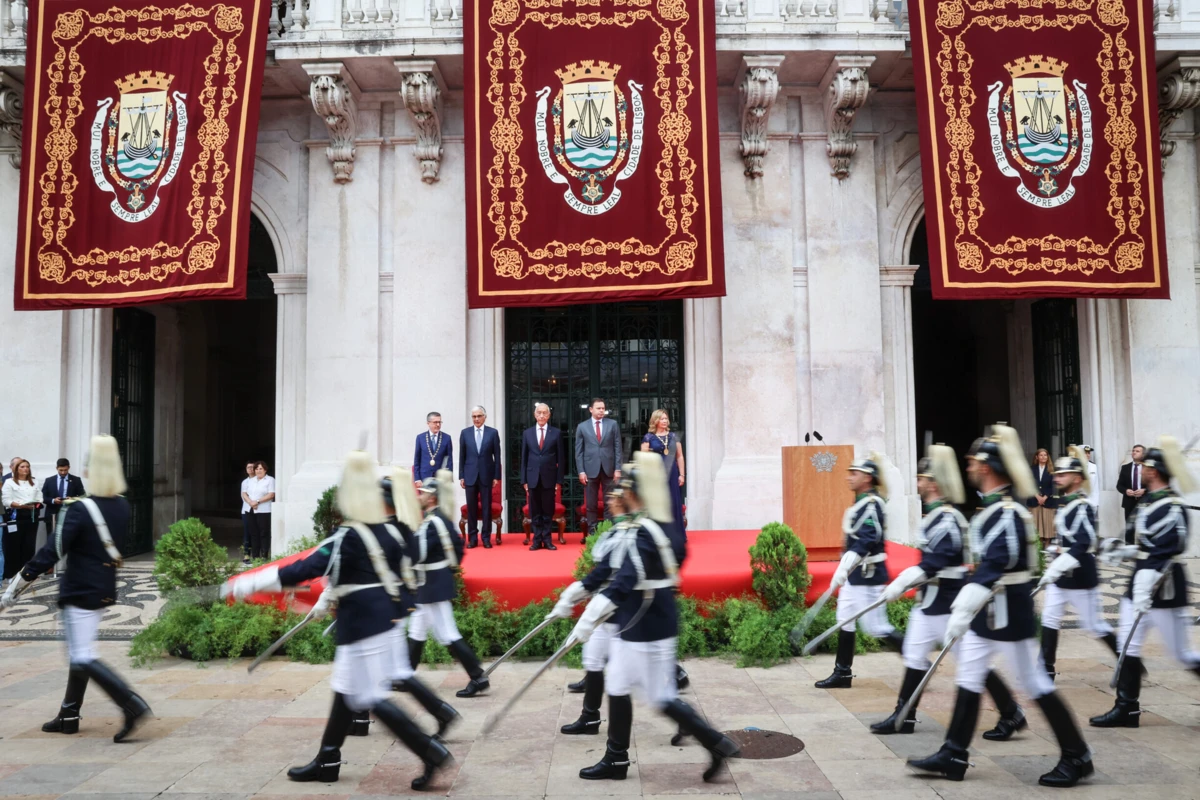Bloquistas defendem a participação dos cidadãos na cerimónia