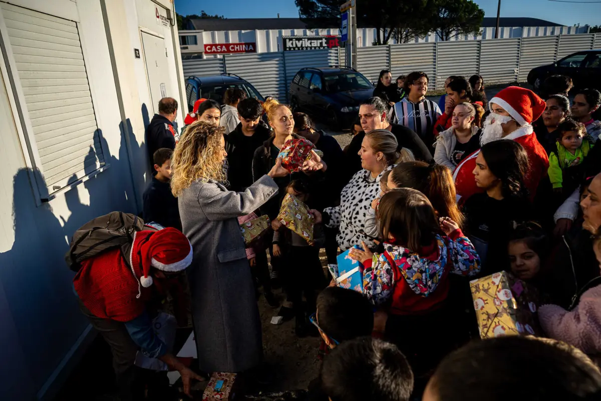 A festa de Natal realiza-se no "acampamento das Alminhas" desde 2013