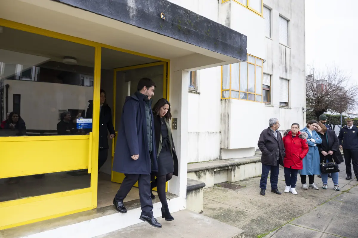 A Ministra da Habitação considerou que a atual política de habitação “é de médio prazo e continuará a existir”