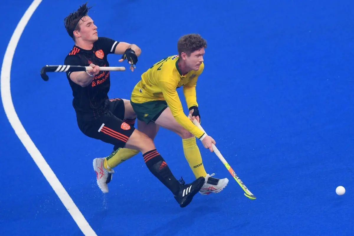 Matt Dawson (à direita, de amarelo)