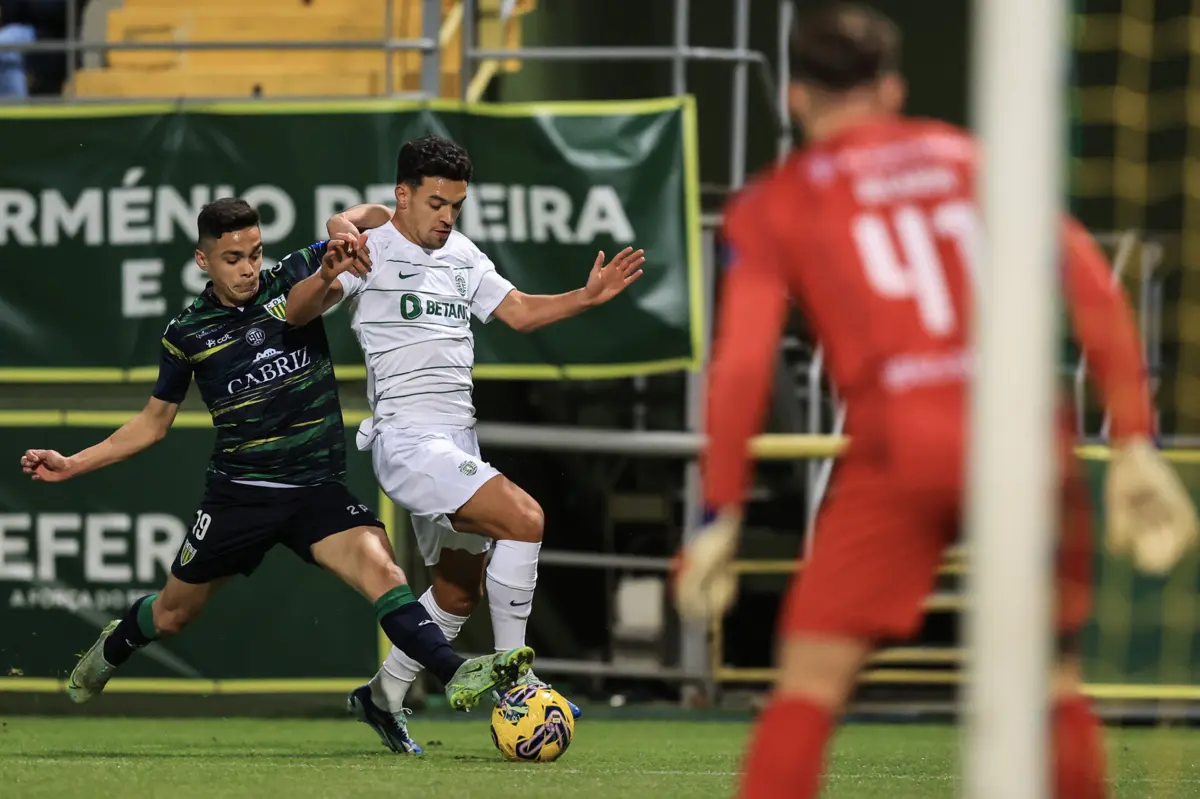 Sporting venceu o Tondela por 2-1