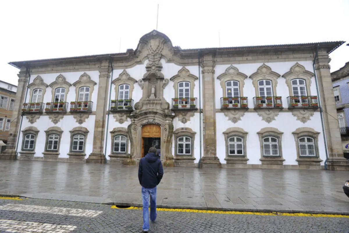 Câmara de Braga entre os municípios onde o passivo mais cresceu