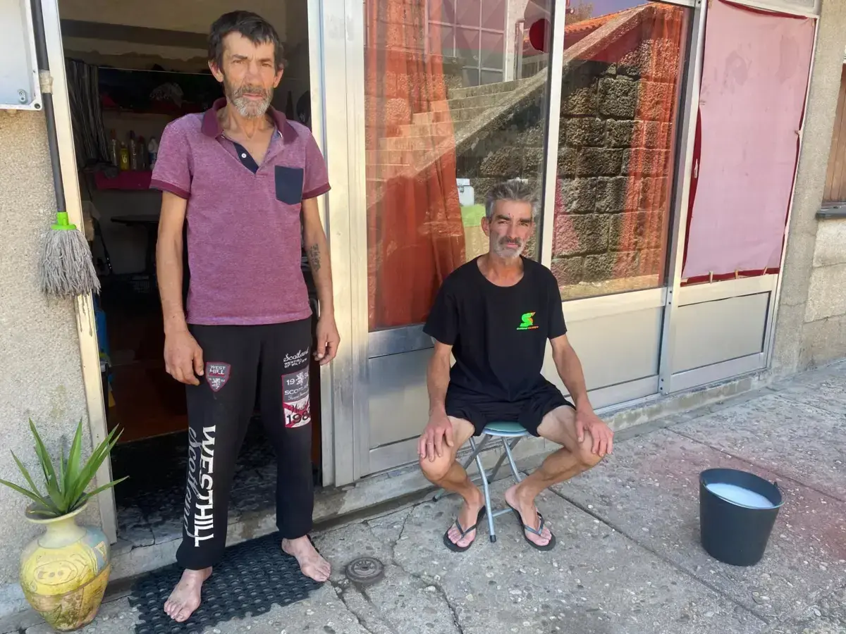 Paulo Ferreira (à esquerda), de 57 anos, ficou ferido e Nuno Sousa, de 48, que acabou por falecer