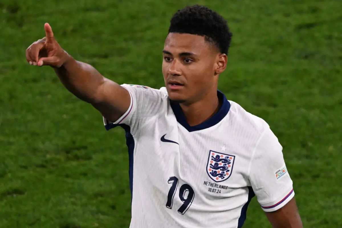 Olie Watkins saiu do banco para marcar o golo que leva a Inglaterra à final do Euro2024