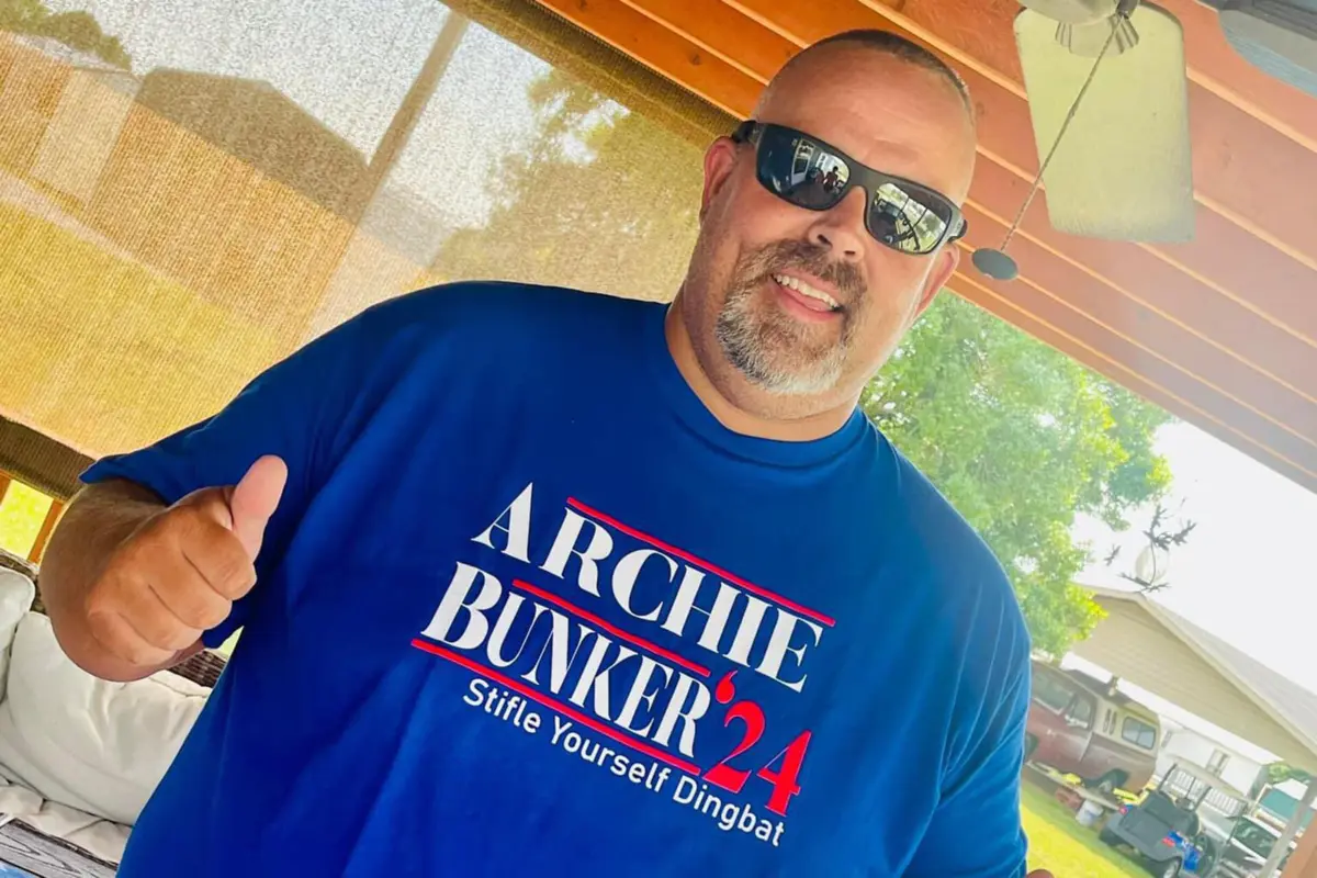 Mickey Stines foi detido