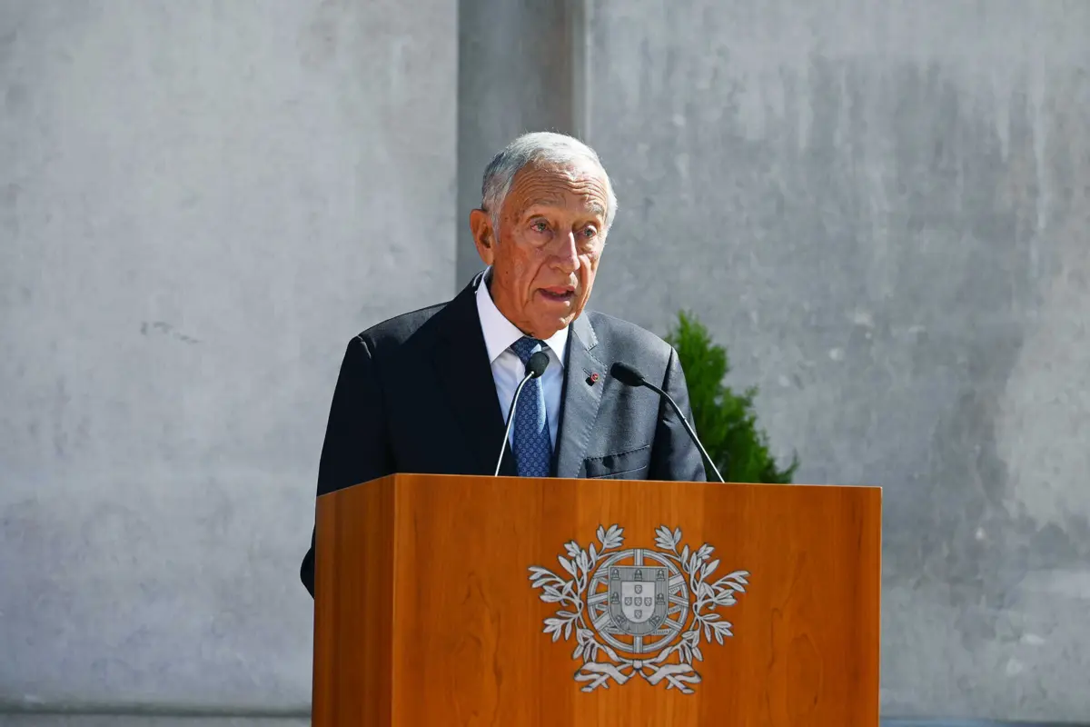 Norma constitucional estabelece que compete ao Presidente da República dissolver a Assembleia da República