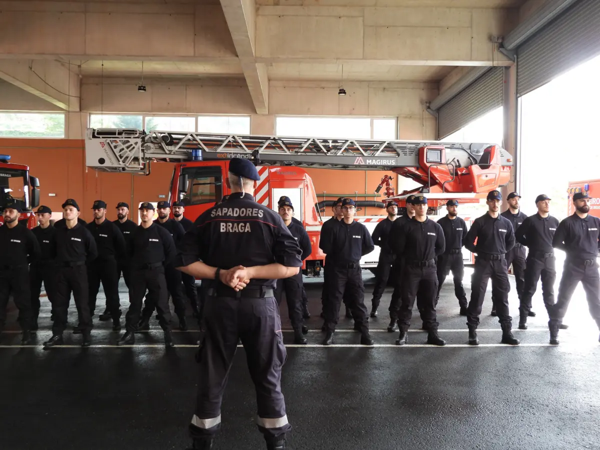 Os 29 recrutas dos Bombeiros Sapadores de Braga