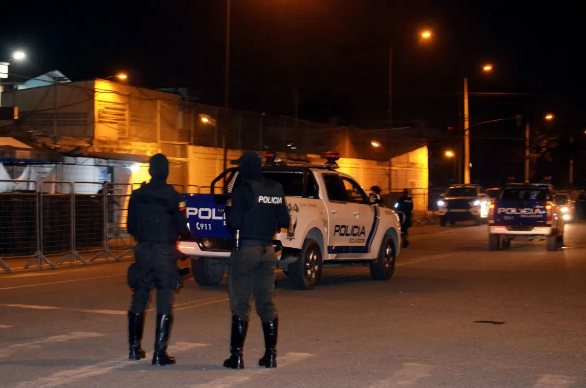 Confrontos deveram-se à futura transferência de alguns detidos para uma nova prisão de alta segurança