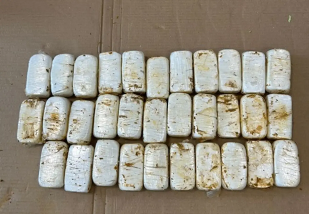 Parte da cocaína apreendida tinha sido engolida por uma das três mulheres detidas