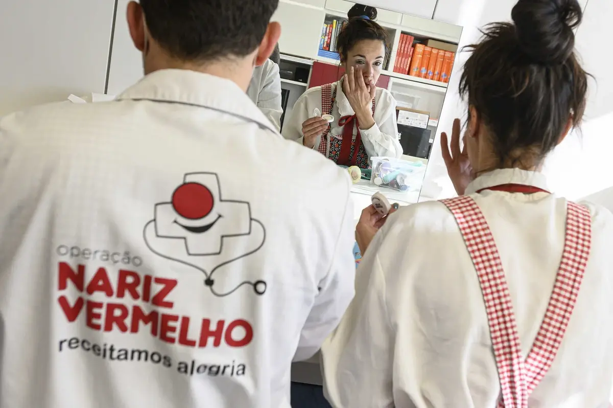 Imagem de contexto do artigo Faculdade de Medicina de Lisboa e Operação Nariz Vermelho criam "cadeira" para estudantes