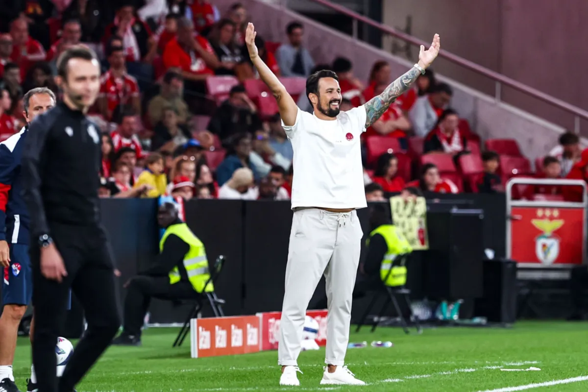 César Peixoto continua em Barcelos