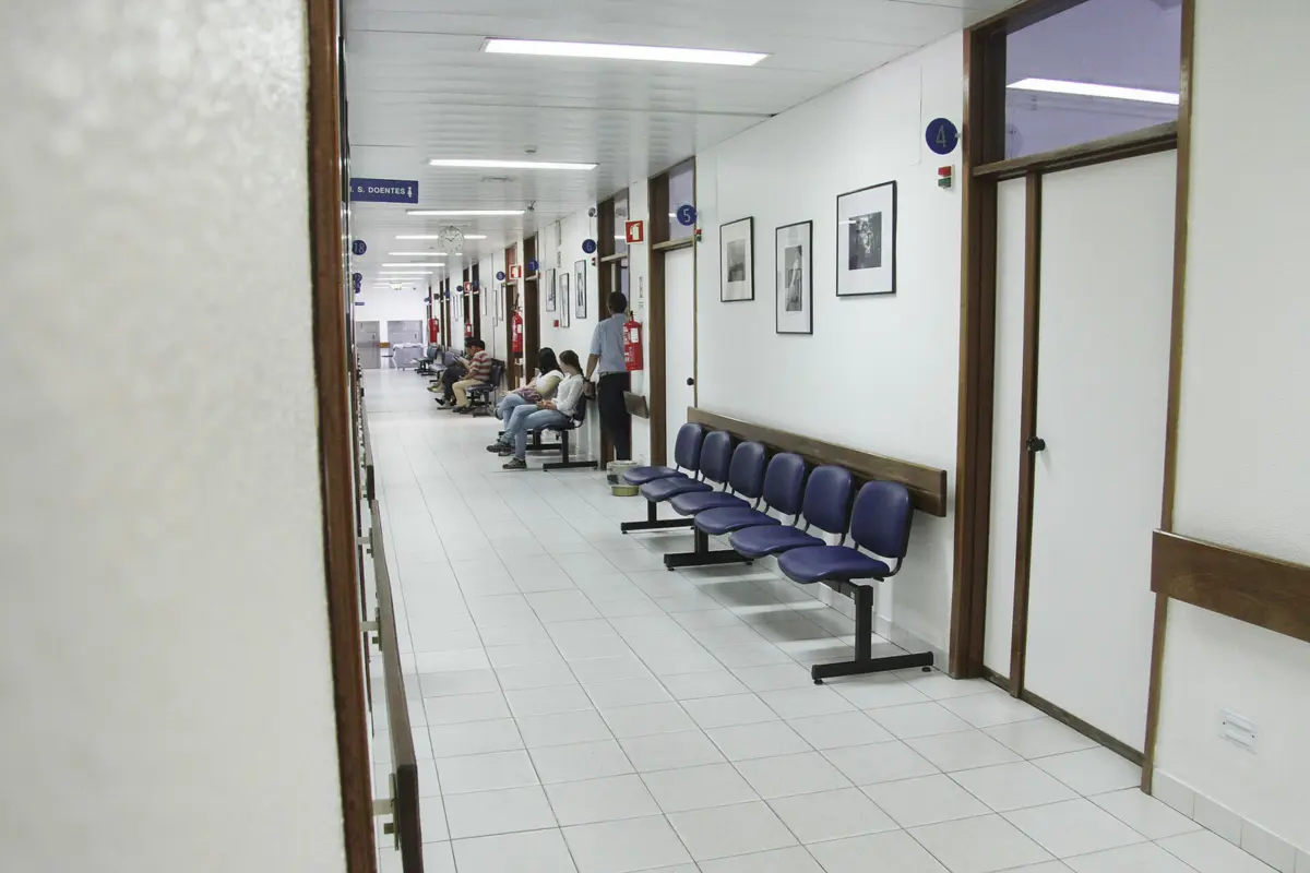 Serviço de Medicina Interna apresenta constrangimentos nas escalas de urgência