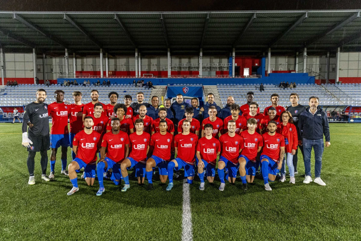 Nogueirense lidera o campeonato da Liga Pro, da A. F. Porto