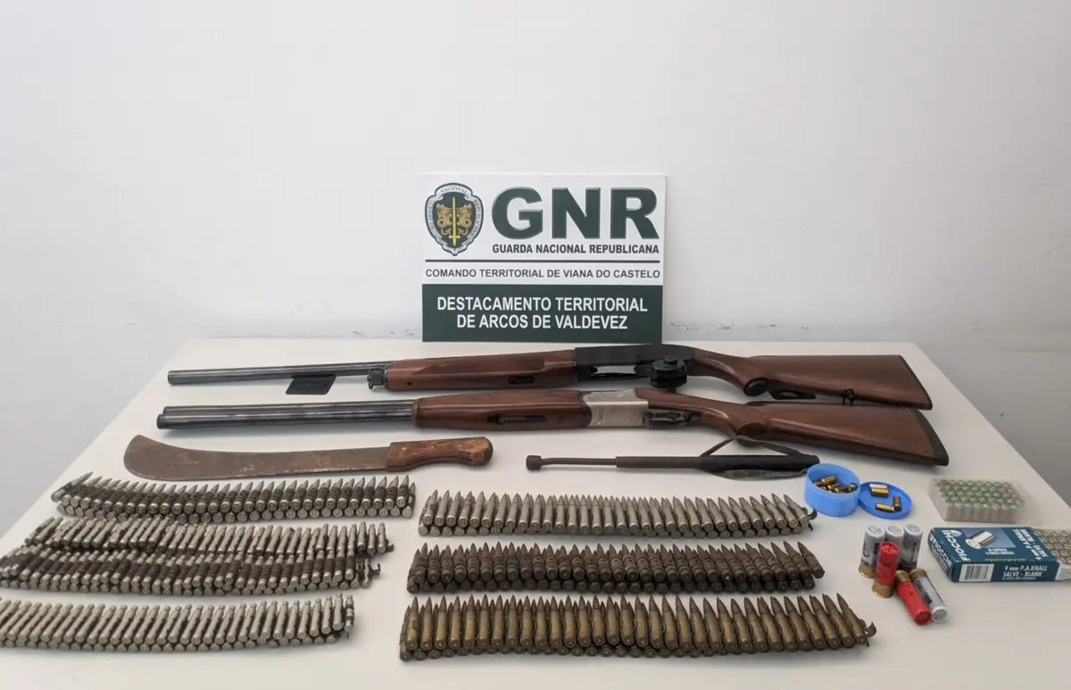 GNR apreendeu armas e munições em casa de idoso