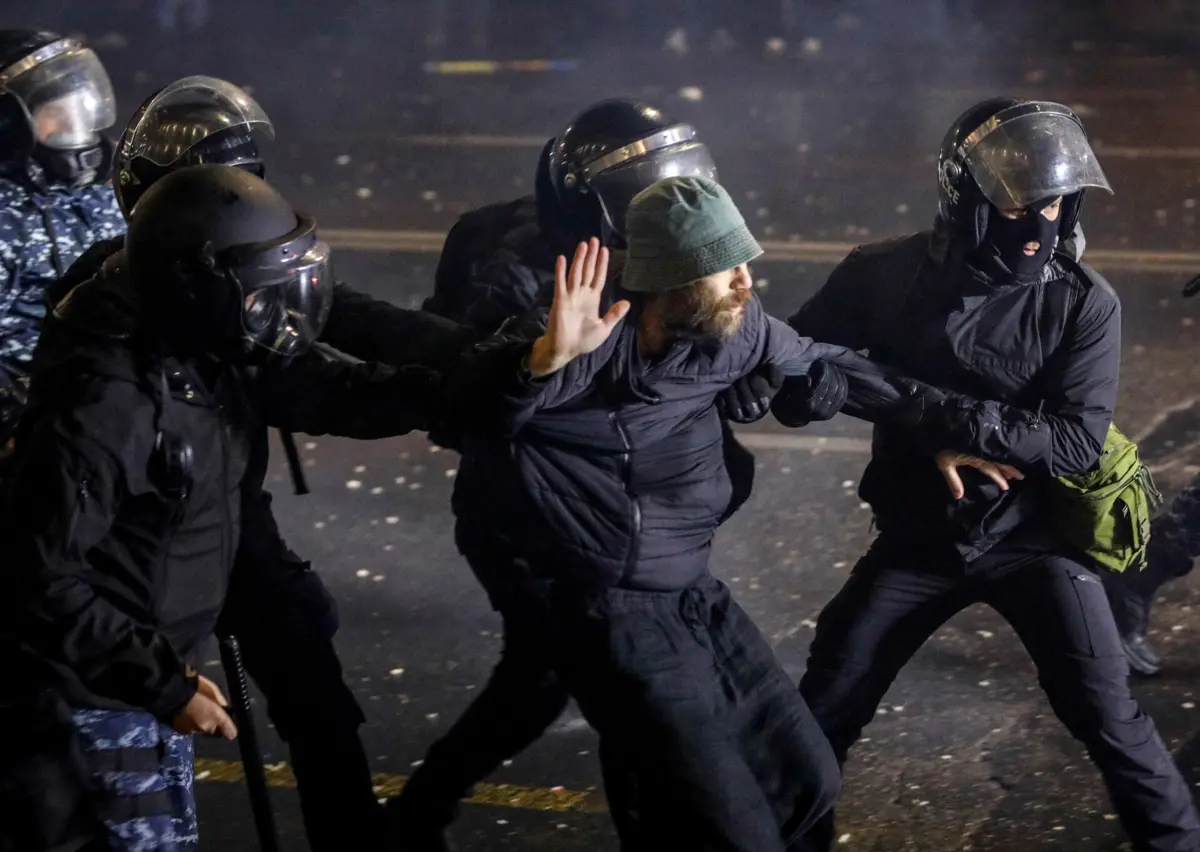 Imagem de contexto do artigo Polícia da Geórgia efetua rusgas a vários partidos e organizações da oposição