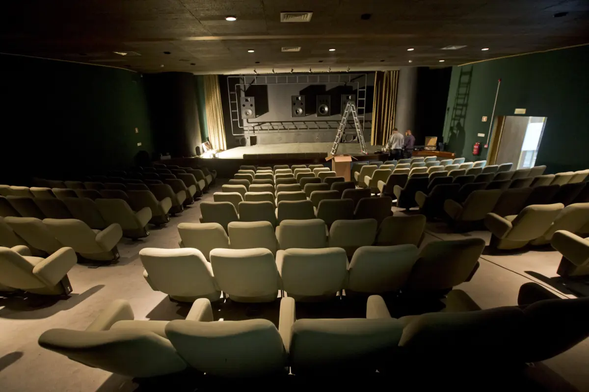 Ministra da Cultura, Margarida Balseiro Lopes, anunciou a criação de um grupo de trabalho para refletir sobre a exibição de cinema no país