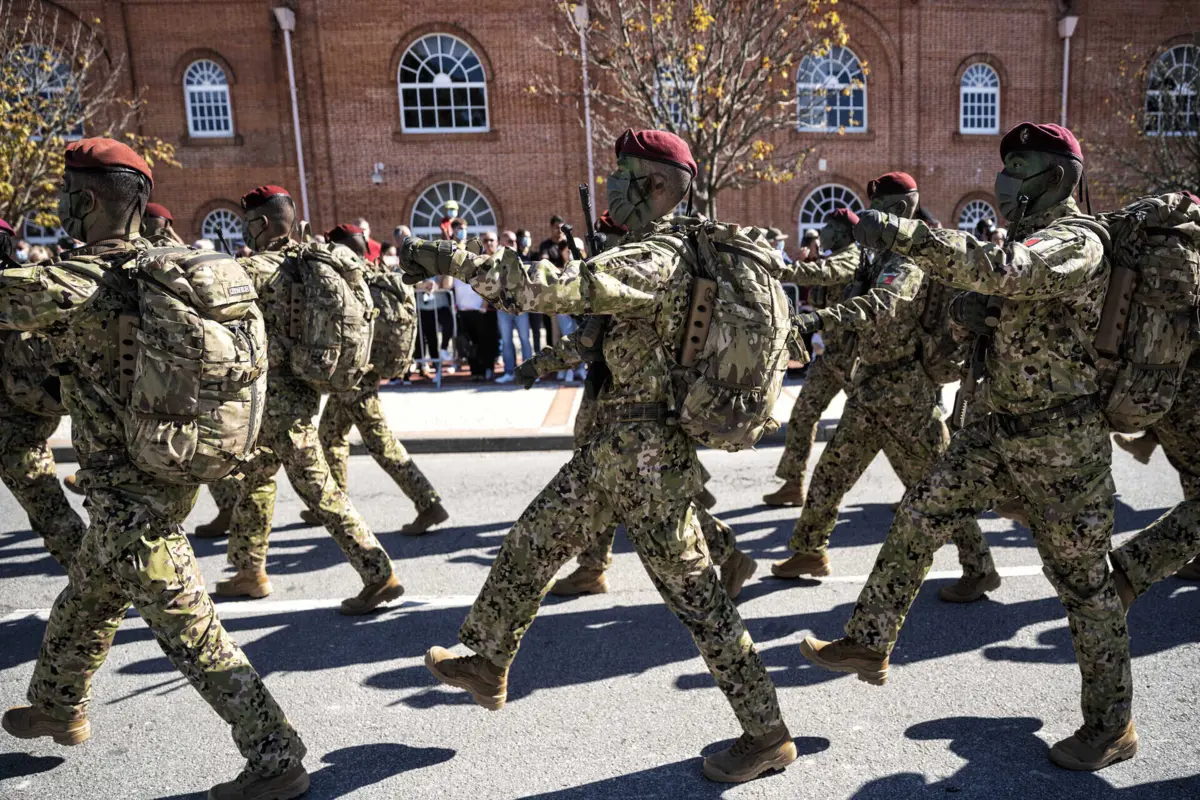 Serviço militar obrigatório terminou formalmente há 20 anos