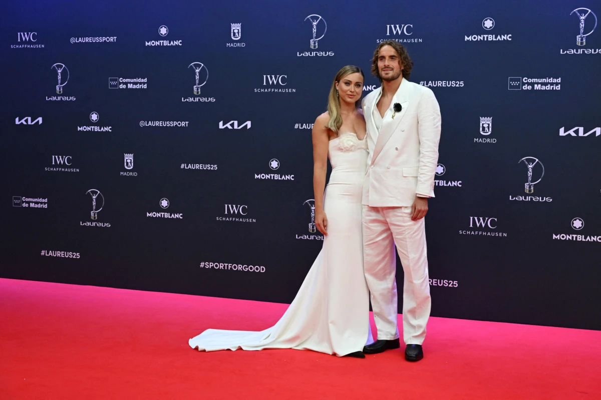 Reconciliados, os tenistas Paula Badosa e Stefanos Tsitsipas destacaram-se