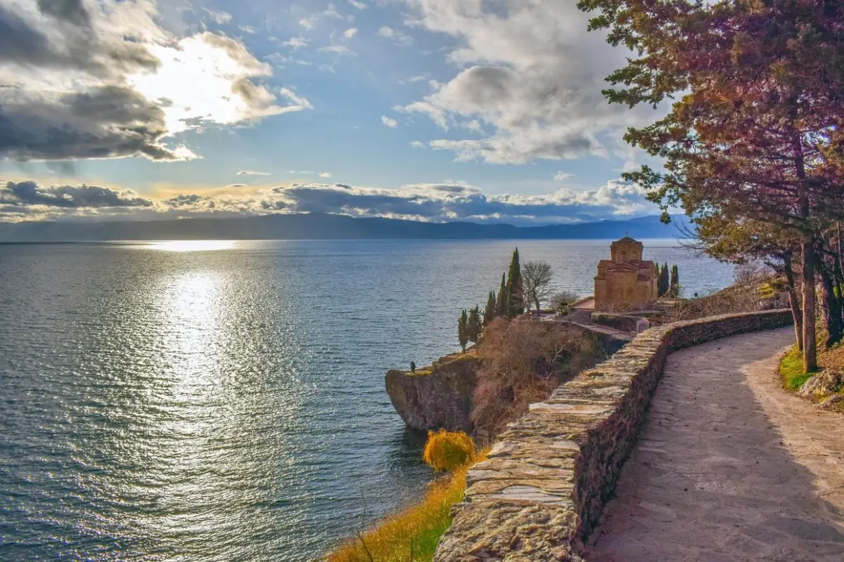 Lago Ohrid começou a formar-se há 5,3 milhões de anos