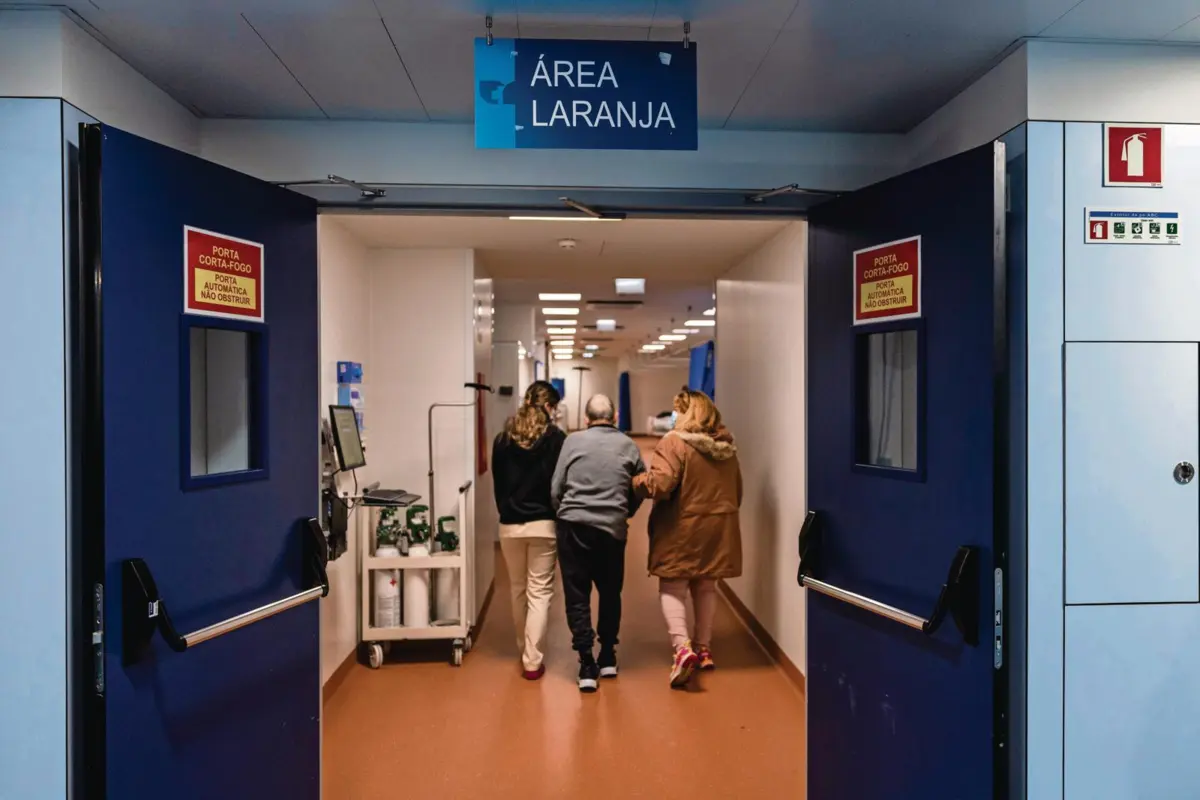 Em 2015, o Estado arrecadou 189,5 milhões em taxas moderadoras, valor que caiu para 20,6 milhões em 2024