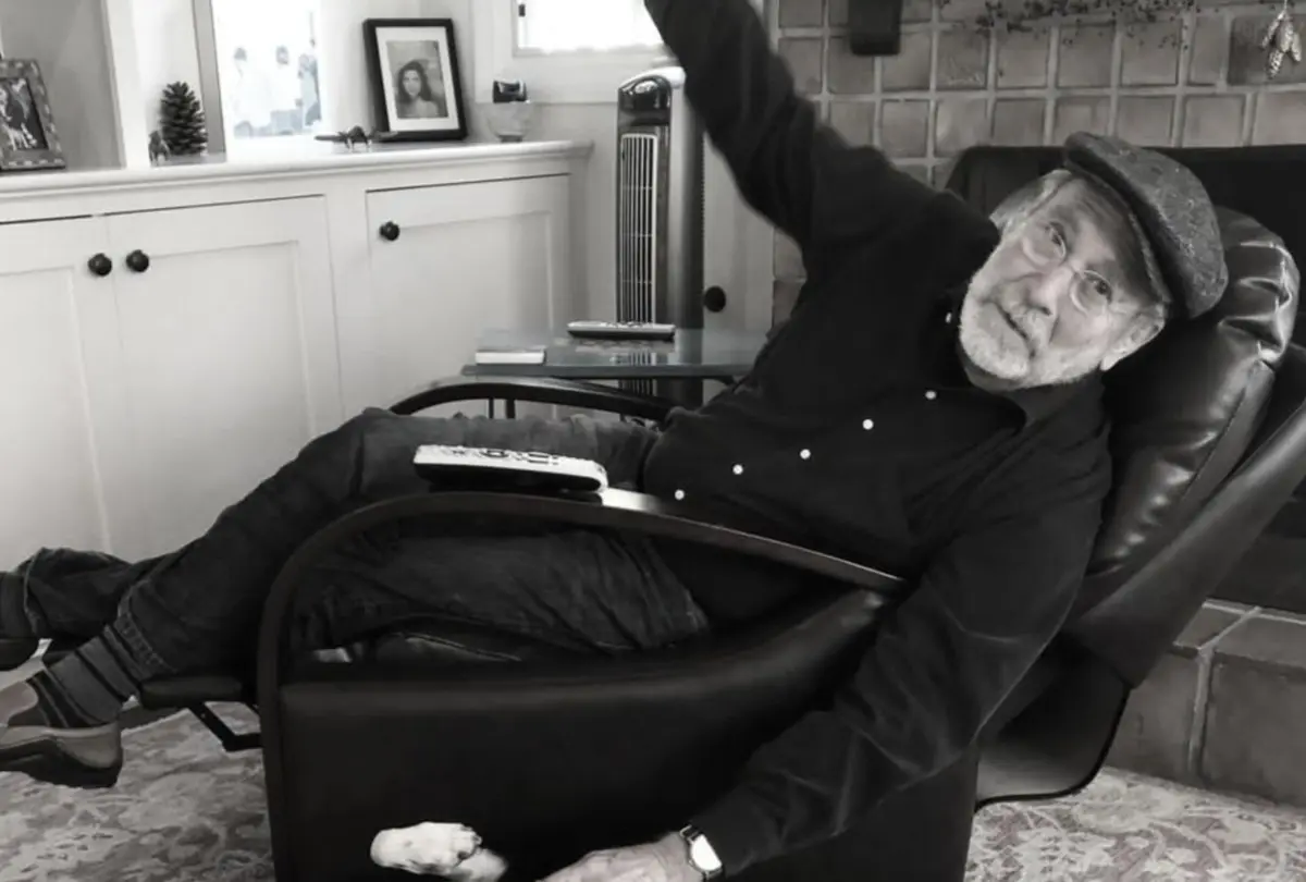 Imagem de contexto do artigo Ator e comediante norte-americano Martin Mull morre aos 80 anos