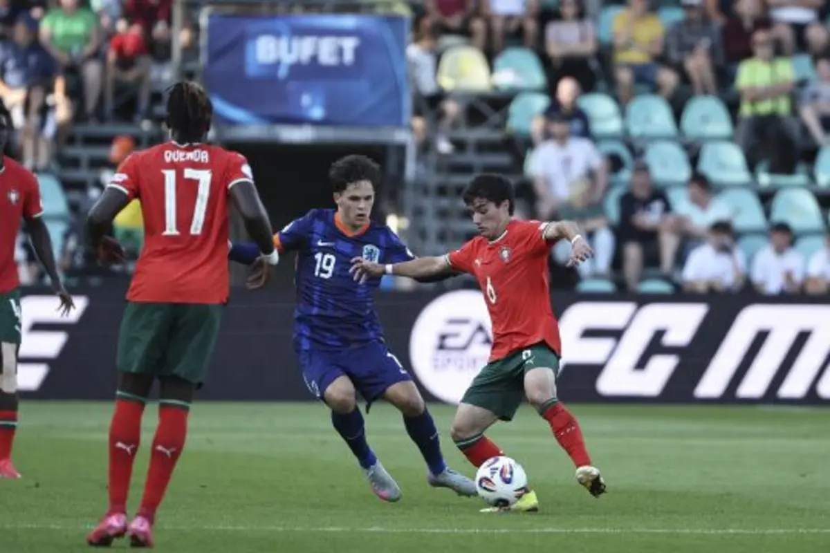 Quinas não conseguiram desbloquear a defesa da "Laranja Mecânica"