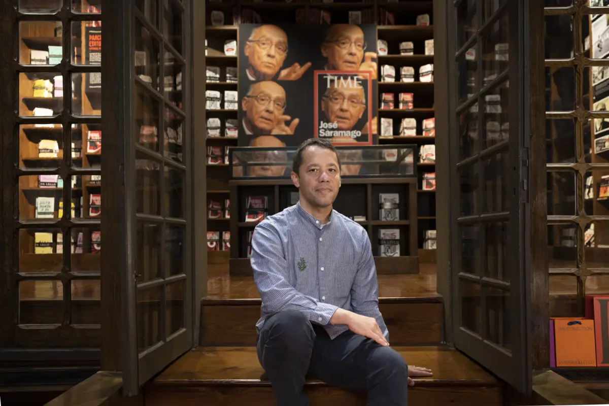 Primeiro romance do autor brasileiro Itamar Vieira Júnior, "Torto arado", tem somado distinções