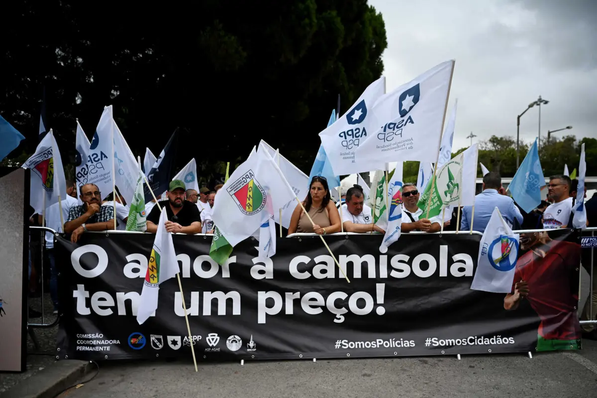 Protesto da PSP em Lisboa durante a Jornada Mundial da Juventude