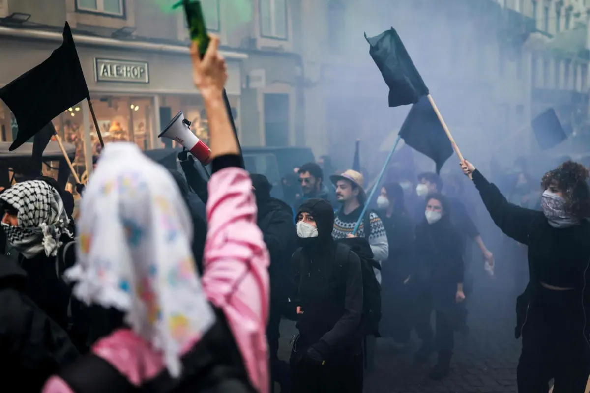 Vandalismo ocorreu durante uma manifestação de apoio à greve geral, em Lisboa