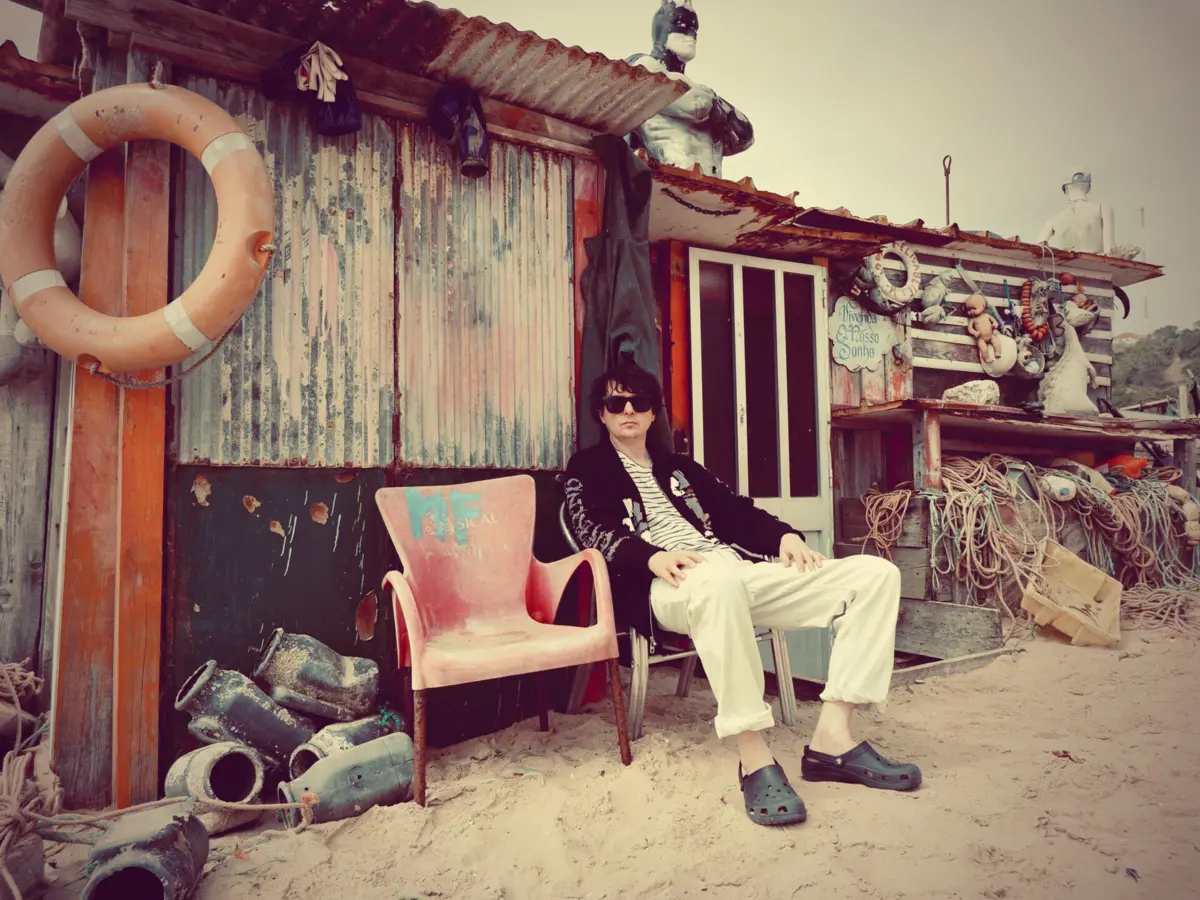 A viver em Lisboa há mais de duas décadas, músico norte-americano diz-se cada vez mais influenciado pela cultura portuguesa