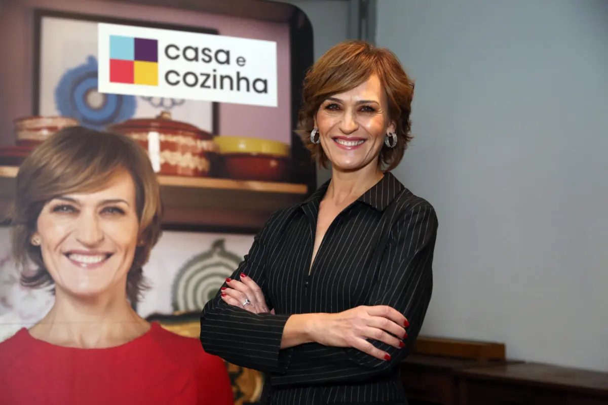 Cada episódio do novo programa de Fátima Lopes começa num local especial para o convidado. Bárbara Guimarães é a primeira a receber a apresentadora