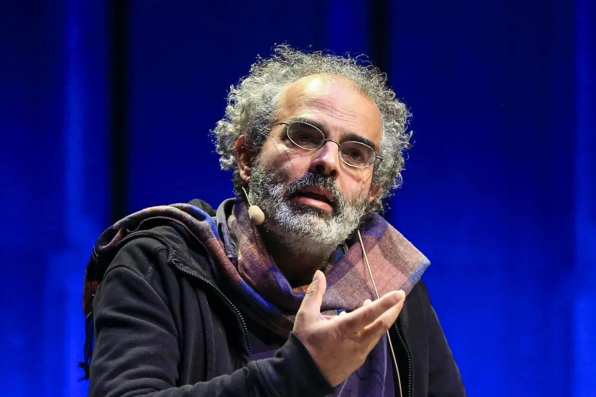 Escritor esreveu história original para o Circo