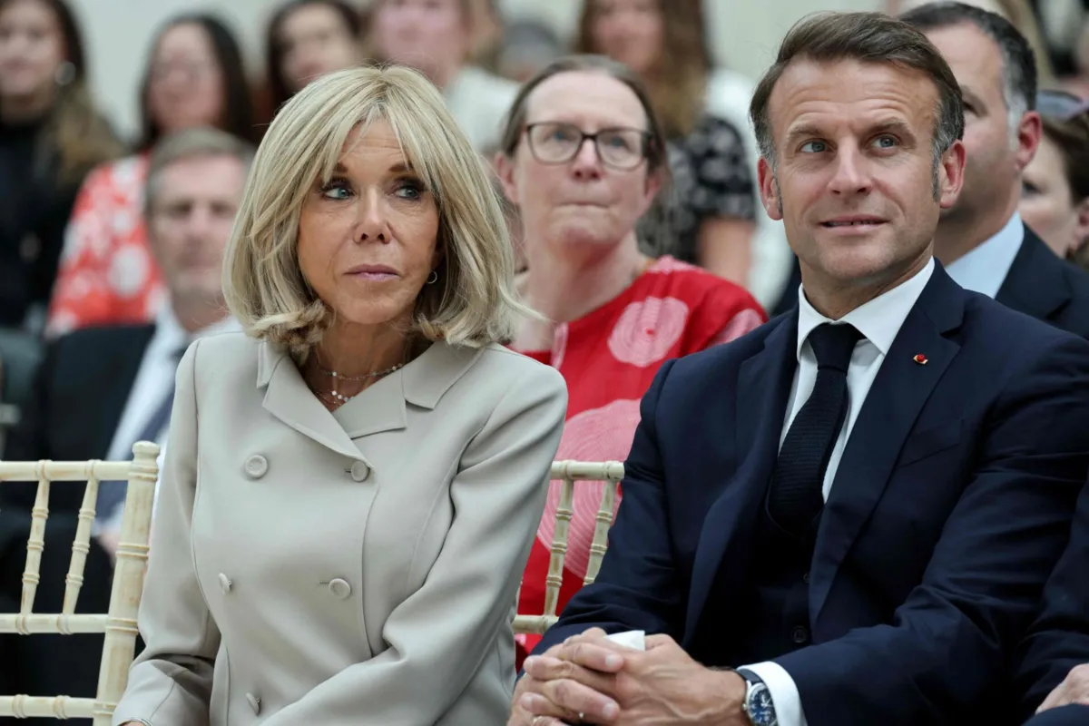 "Trata-se de defender a minha honra", afirmou Macron