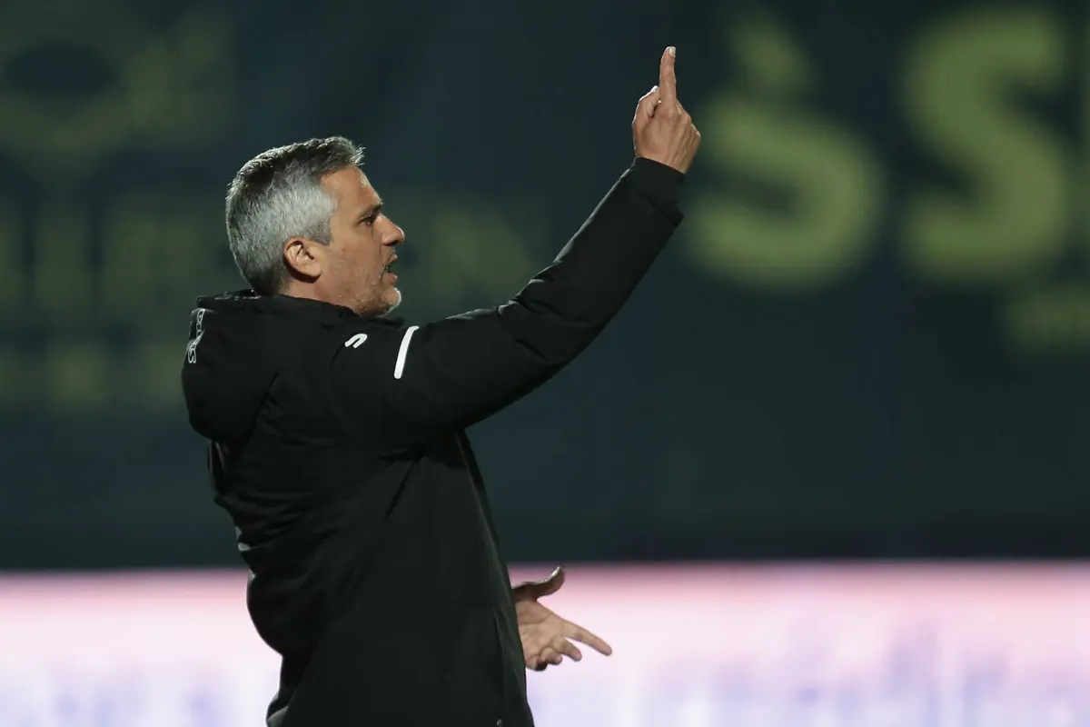 Armando Evangelista, treinador do Goiás